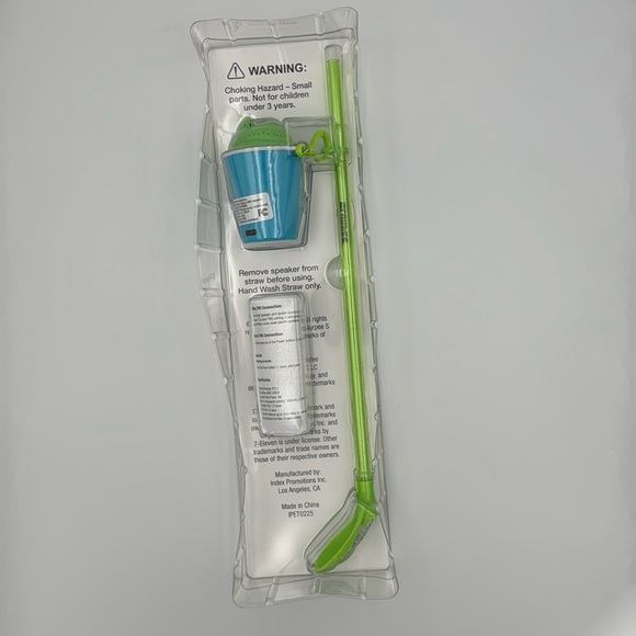 7 Eleven Green Day Punk Bunny Mini Bluetooth Speaker Slurpee With Spoon and Cup - Picture 4 of 13